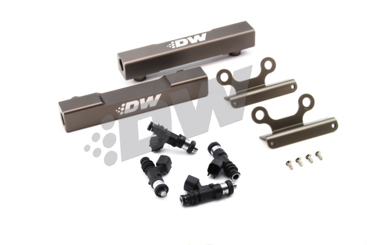 6-102-0750 WRX 02-14 / STI 07-15 / Legacy GT 07-12 Fuelrailkit Med Spridare (Toppmatade) 750cc Deatschwerks