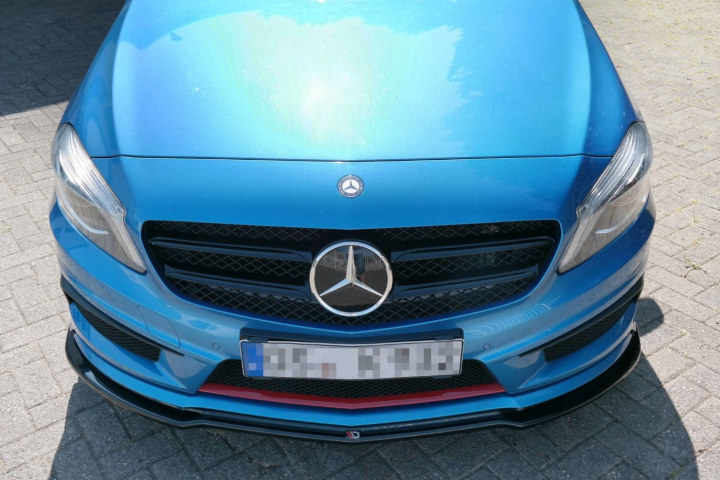 Mercedes A-Klass W176 AMG-LINE PREFACE 2013-2015 Frontläpp / Frontsplitter Maxton Design i gruppen Välj bilmodell / Mercedes Benz / A-Klass 12-18 (W176) / Styling hos DDESIGN AB (ME-A-176-AMGLINE-FD1G)