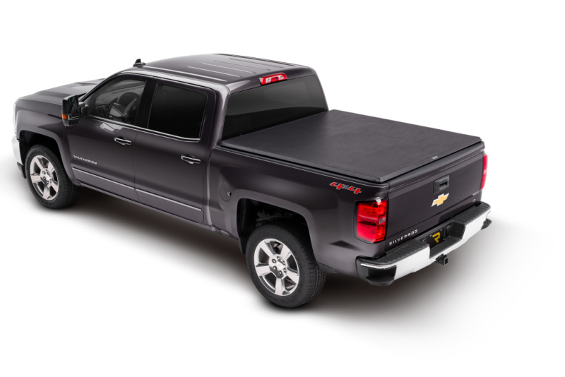 GMC Sierra & Chevrolet Silverado 1500 2014-2018 6ft 6in TruXport Flaklock TruXedo i gruppen Välj bilmodell / Chevrolet / Silverado 14+ / Styling / Flaklock hos DDESIGN AB (trx272001)