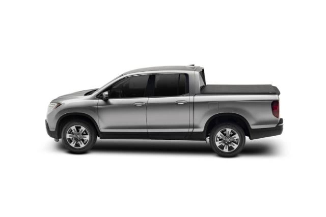 Honda Ridgeline 2017-2020 4ft 8in Lo Pro Flaklock TruXedo i gruppen Välj bilmodell / Honda hos DDESIGN AB (trx530601)